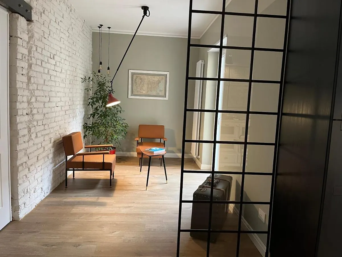 Santa Chiara 11 - Rooms -Verona