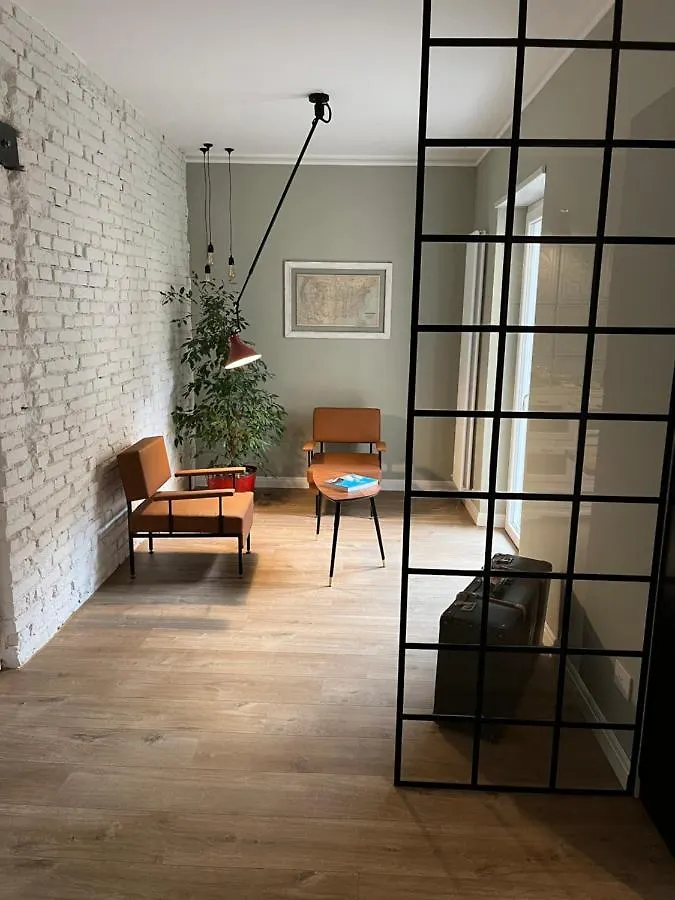 Santa Chiara 11 - Rooms -Verona contacts